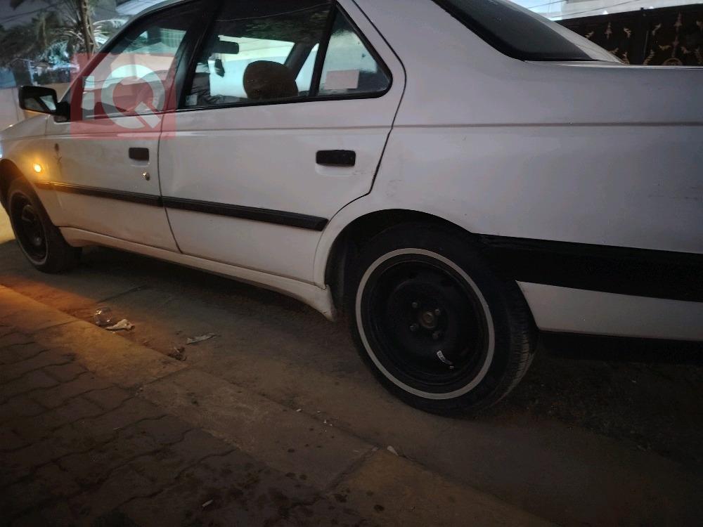 بيجو 405